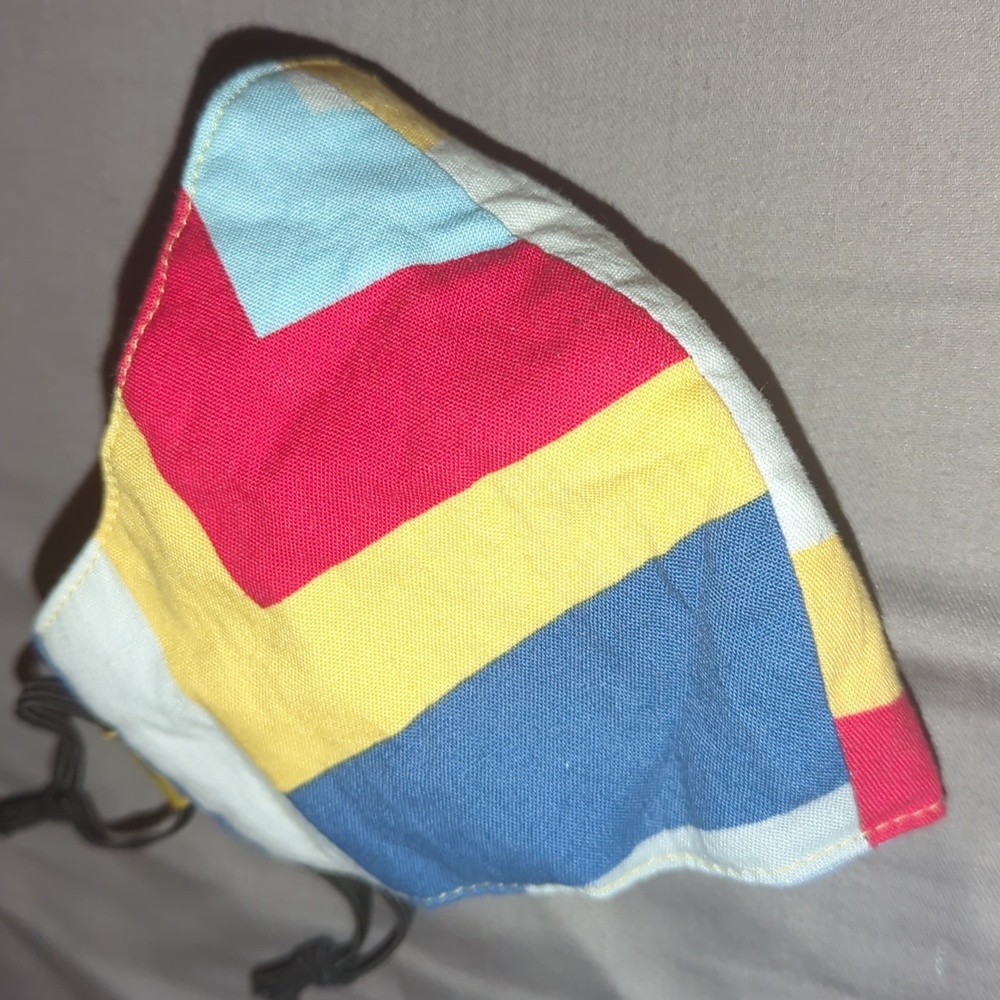 Color Block Mask - Picture 2 of 3